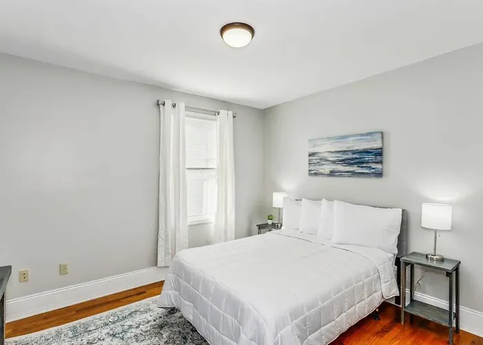 North Highlands Nest- Unit A