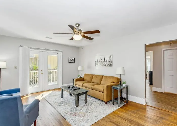 North Highlands Nest- Unit A Apartment Pensacola